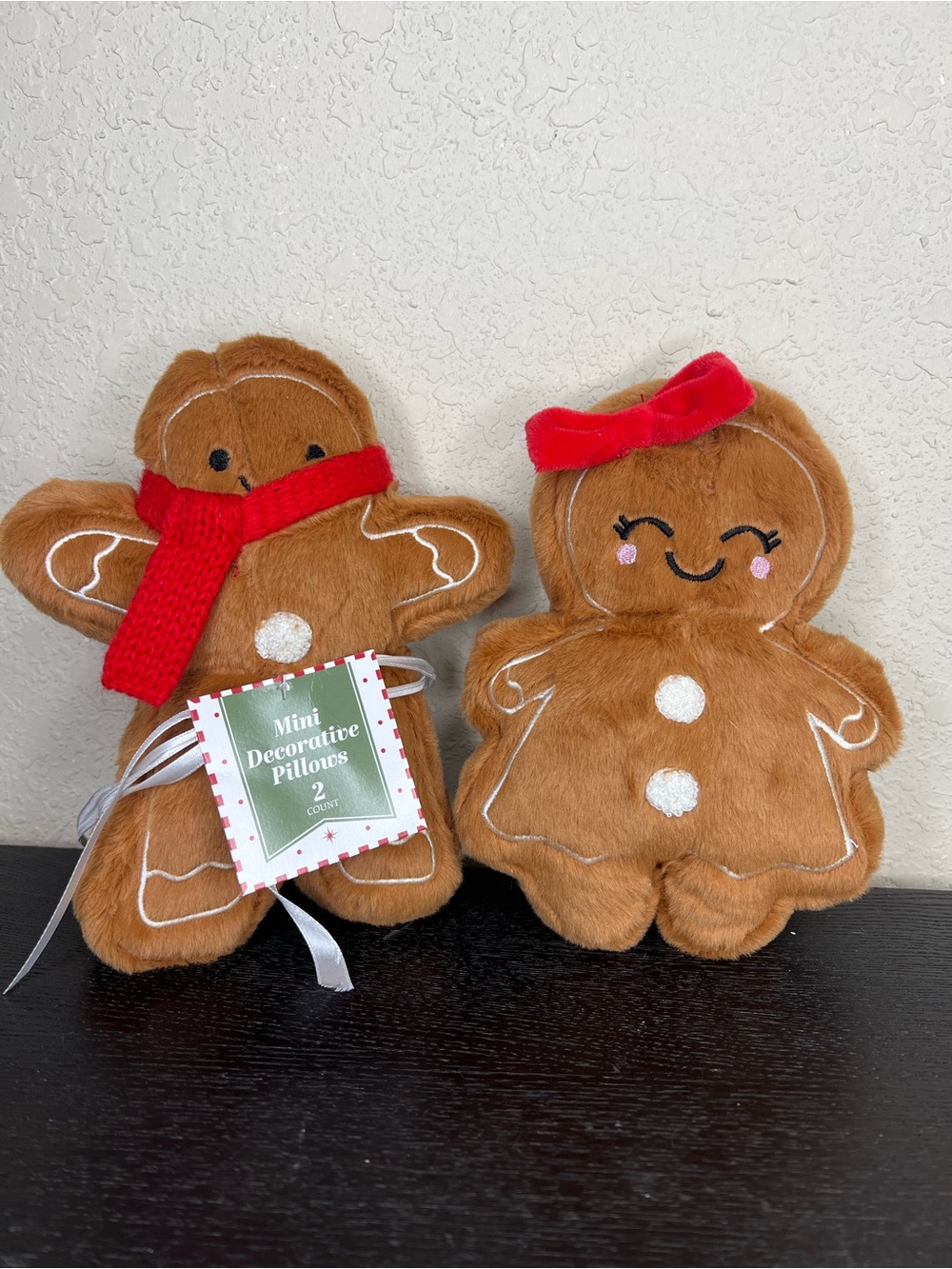 NEW Target Bullseyes Playground Christmas 2026 Set of 2 Gingerbread Mini Pillow